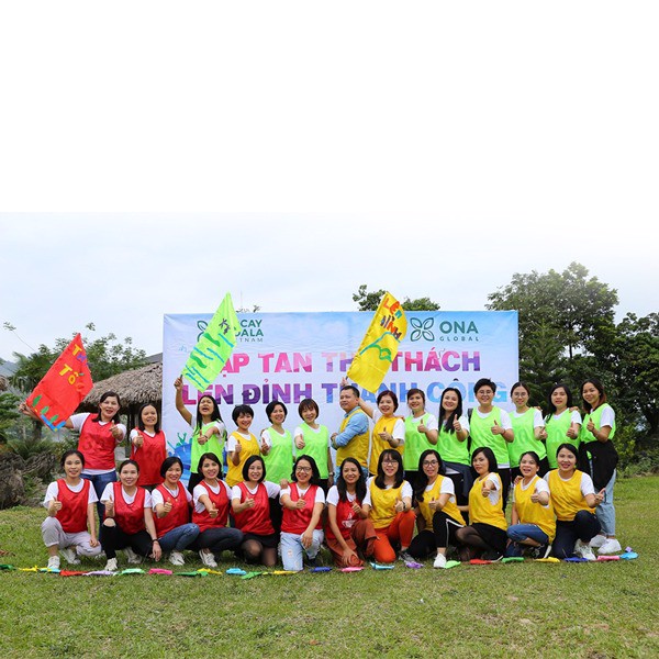 CỎ CÂY HOA LÁ TỔ CHỨC HOẠT ĐỘNG TEAM BUILDING CHO TOP 30 NỮ DOANH NHÂN XUẤT SẮC QUÝ III TẠI BAKHAN VILLAGE RESORT VỚI KHẨU HIỆU: “ĐẬP TAN THỬ THÁCH - LÊN ĐỈNH THÀNH CÔNG